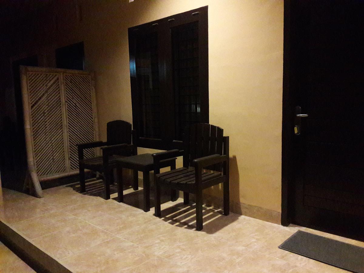 Puji Homestay Mataram Exterior photo